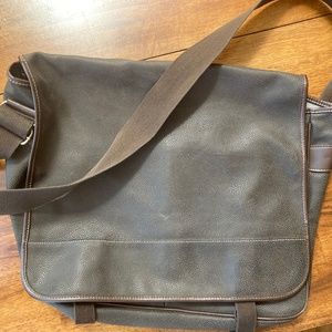 GAP brown messenger bag